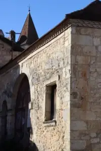 211 mairie_commune_chateau_leveque_dordogne_perigord